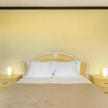 Isatour - Ninho D' Aguia