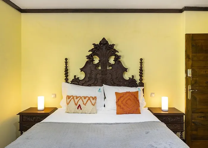 Isatour - Ninho D' Aguia Alpehytte Águeda